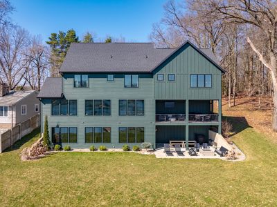 167 N Crooked Lake Dr