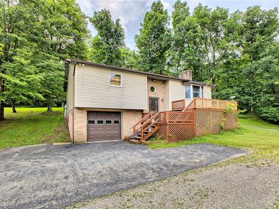101 Gogo Lake Dr