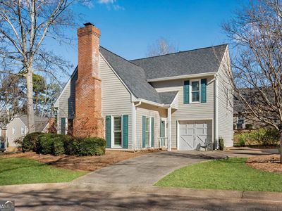 401 Roswell Green Ln