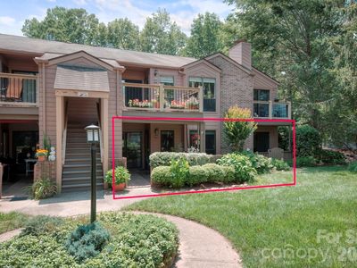 43 Ravencroft Ln #F