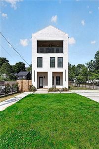 985 McDaniel St SW