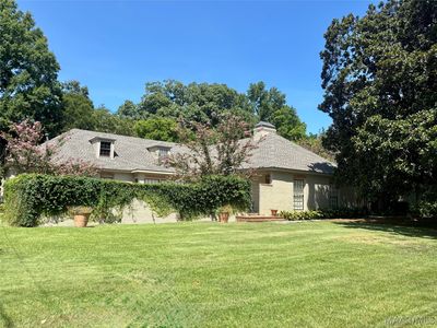 3124 Pinehurst Dr