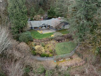 3925 SW Humphrey Blvd