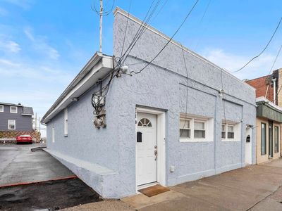 224 Macarthur Ave