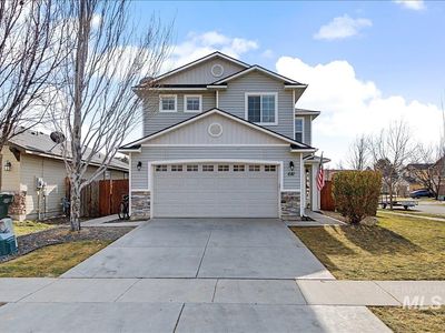 681 W Archerfield St