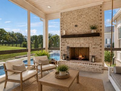 1013 Buena Vista Dr