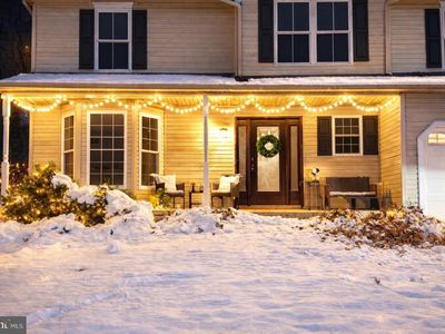 Property at 207 Woodbridge Ln, Douglassville, PA