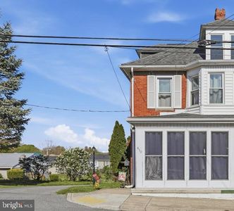 410 Fairview Ave