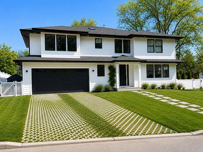 8 Douglas Dr