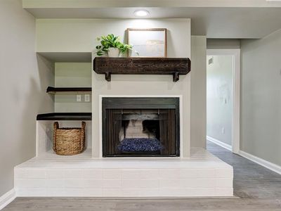 600 NW 4th St APT 208N