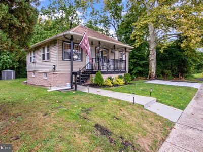 215 4th Ave