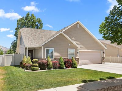 126 N Century Dr