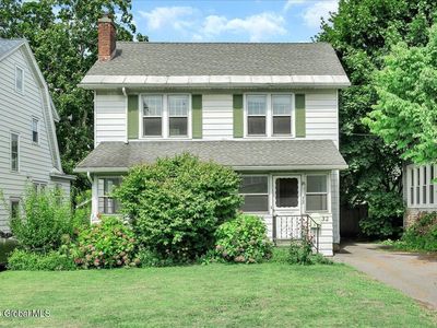 32 Van Schoick Avenue