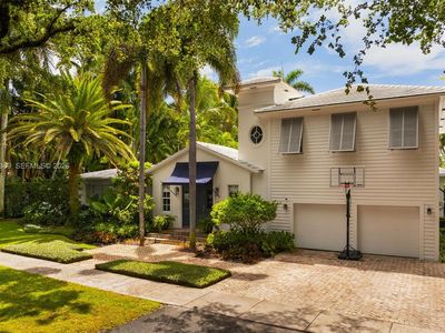 444 Bargello Ave