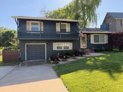 8914 Eby Dr