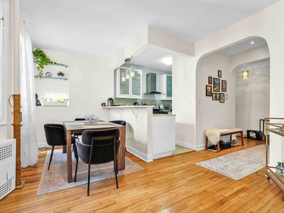 47-20 42nd St APT 4C