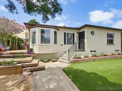 3580 Redwood St