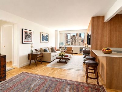 137 E 36th St #13C