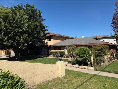 2105 N Ventura Rd