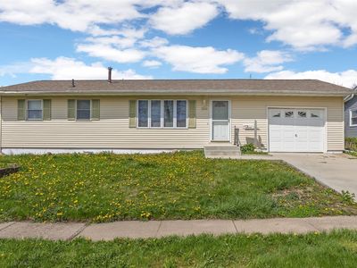 Property at 1310 G Ave, Marion, IA