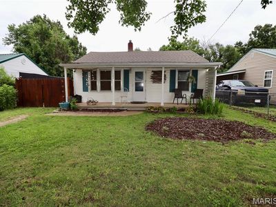123 Cedar Crest Dr