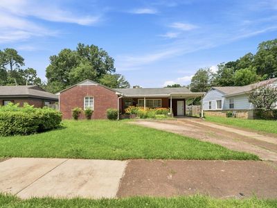 1381 Oak Ridge Dr