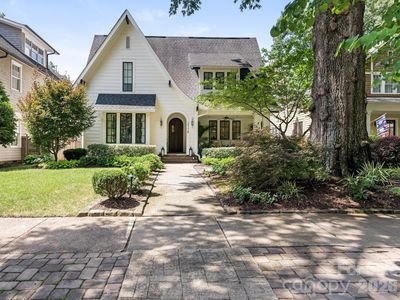 2116 Midwood Pl