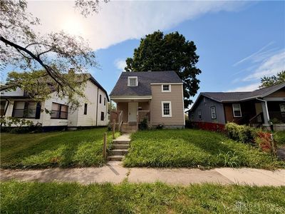 737 Leland Ave
