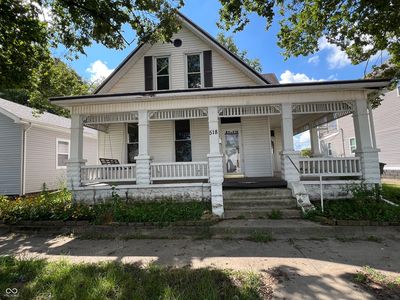 518 E 4th St