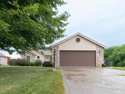 Property at 615 Seville Ct, Ligonier, IN