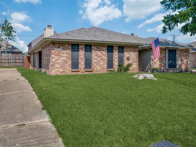 6913 Sierra Dr