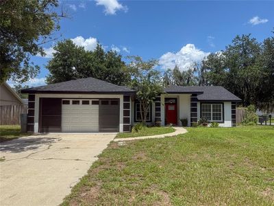 1367 Hensley Dr