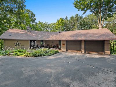 5600 Finnegan Lake Ln