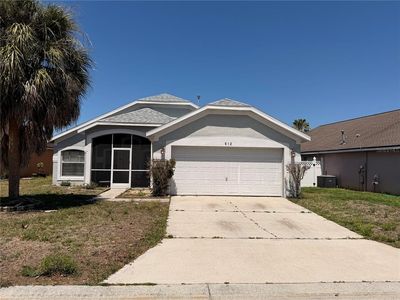 612 Prince Charles Dr