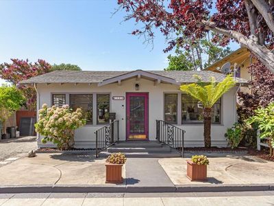 384 E Washington Ave