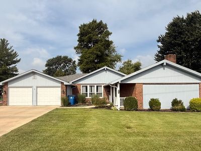 Property at 525 N Jefferson St, OLNEY, IL