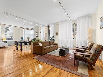 176 Broadway APT 12D