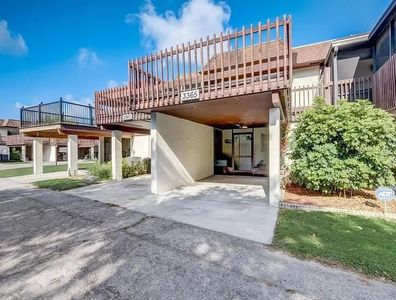 3365 RAMBLEWOOD DRIVE N #35C8