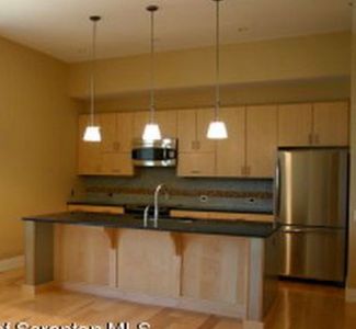 529 Bogart Pl APT 202