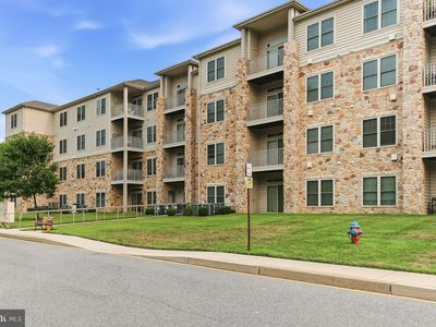 2000 Fountainview Cir #2408