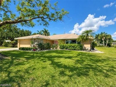5098 Northampton Dr