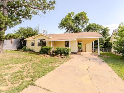 1643 Best Blvd