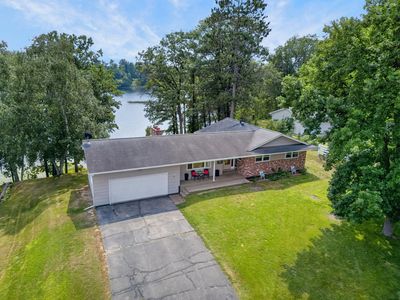 512 Hale Lake Ln