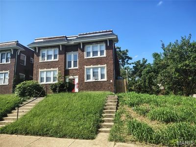 5343 Vernon Ave
