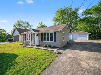 2701 Carmel Blvd