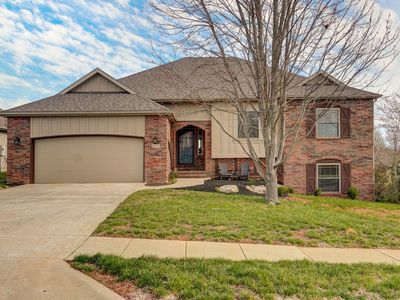 855 E Montarosa Drive