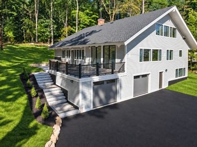 8 Irene Rd
