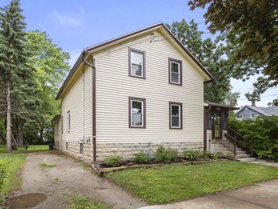 736 West 11th AVENUE