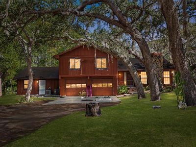 10221 Osceola Dr