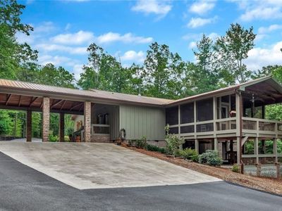 2820 Damascus Church Rd